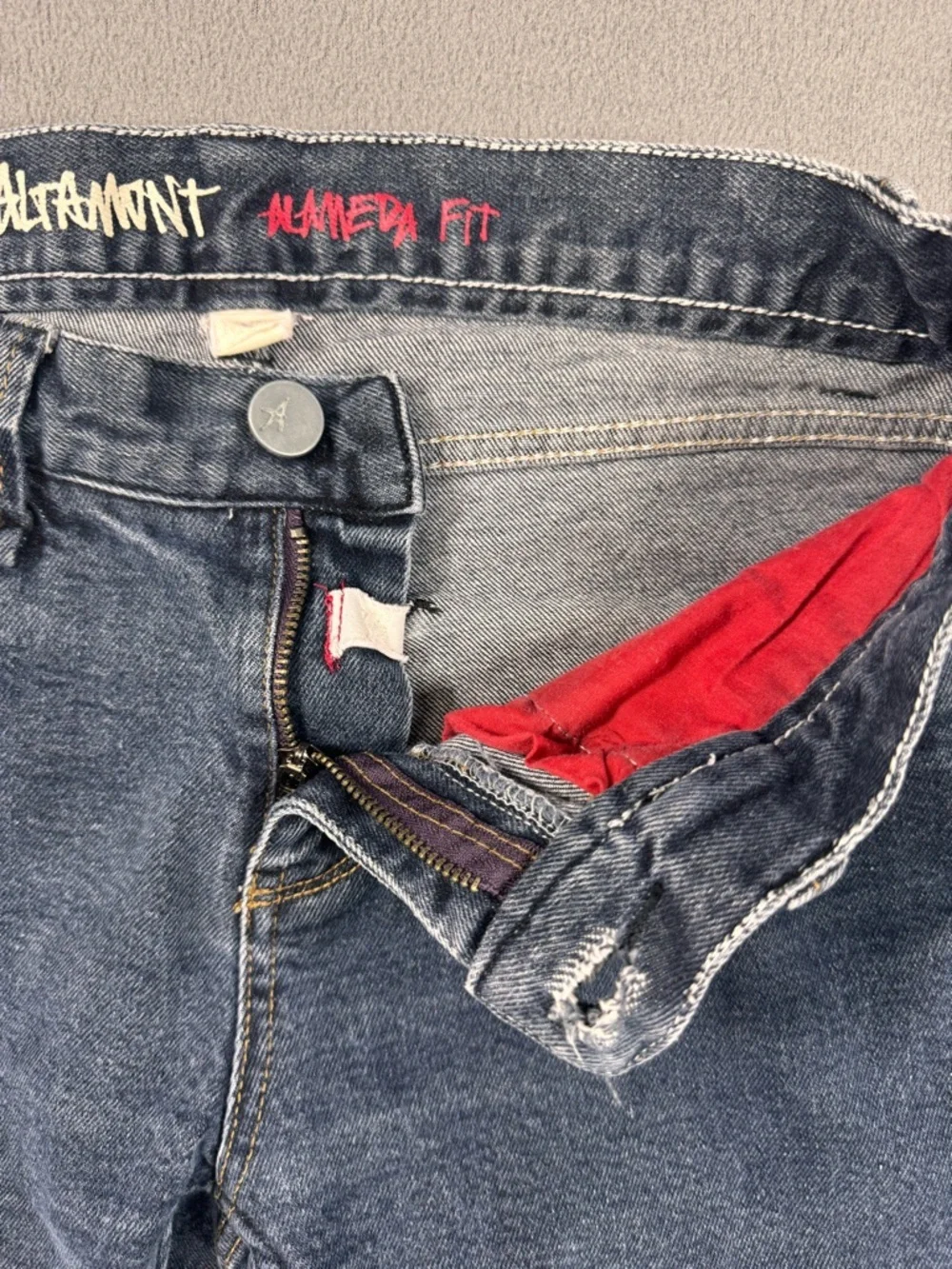 Altamont Alameda Fit Denim Jeans - Dark Wash Faded Look 28 x 28